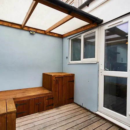 The Exquisite Jewels Of Central Bristol شقة